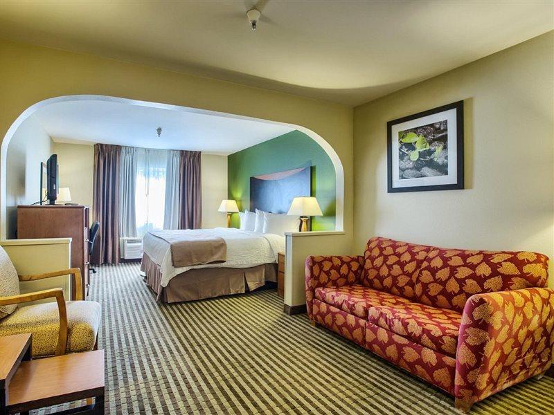 Hotel Quality & - Highway 280 3*