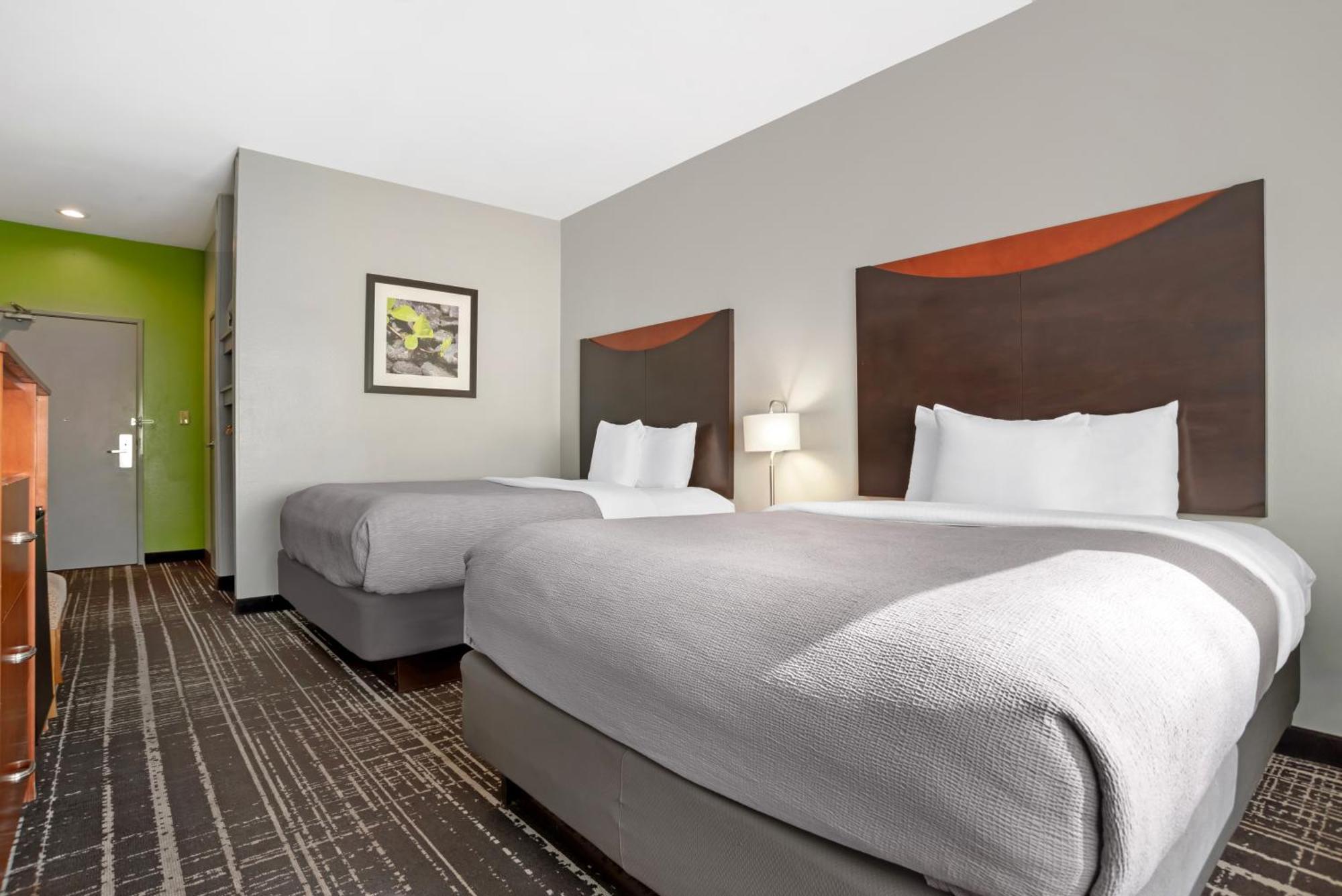 Quality & - Highway 280 Hotel