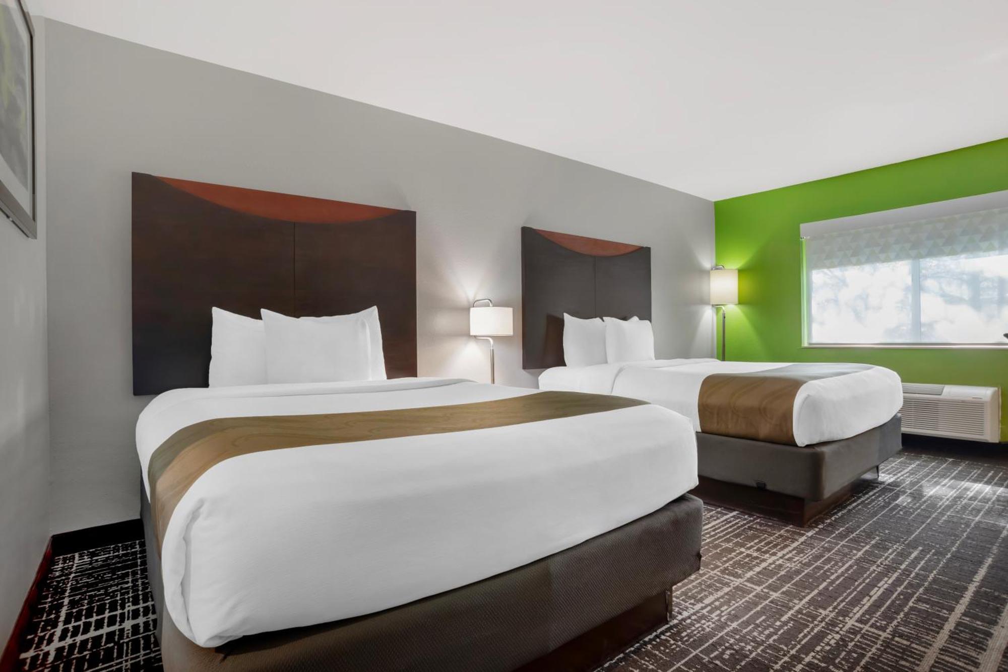 Hotel Quality & - Highway 280